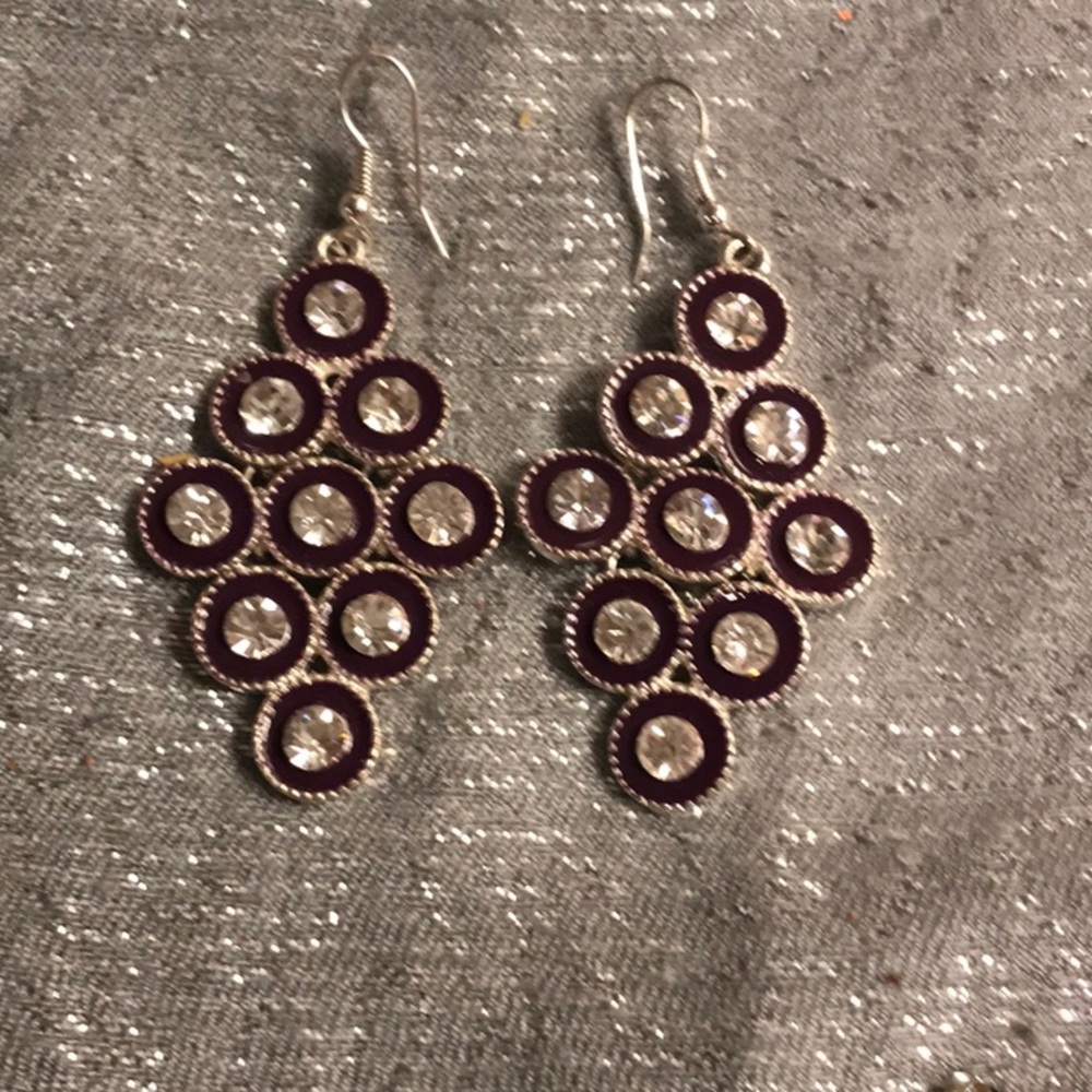 Make Your Own Statement With These Beautiful Earr… - image 2